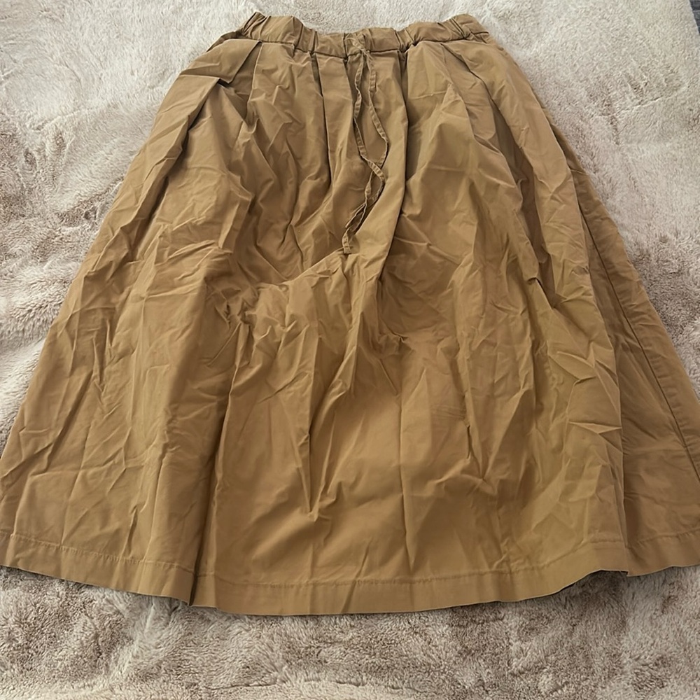MUJI tan skirt